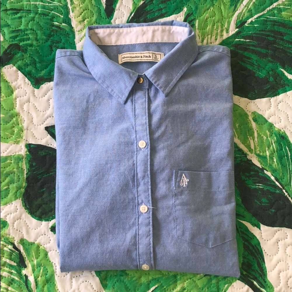 Abercrombie Blue Oxford Button Up (S)